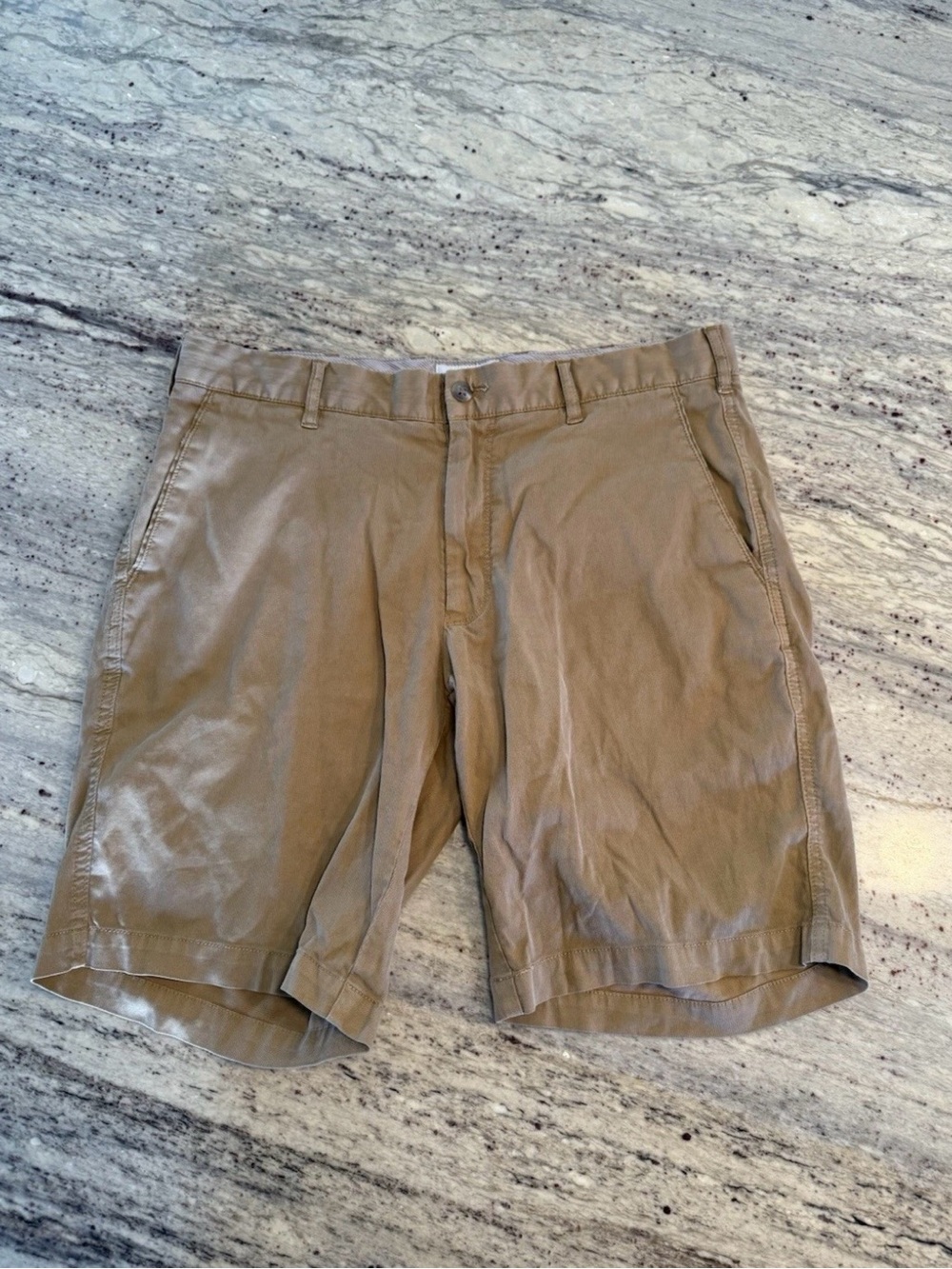 Peter Millar Men's Flat-Front Chino Shorts - Khaki